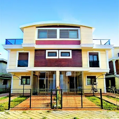 Triplex Villa With Sauna Near Airport In Antalya